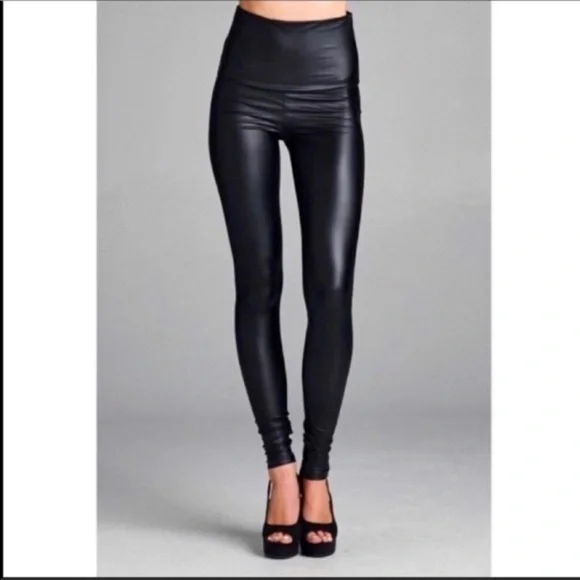 34 Most Fabulous Favorite Faux Leather high waisted leggings - Picture 2 of 4